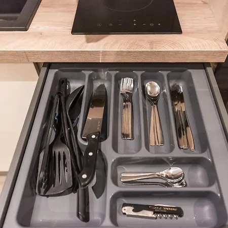 Pool View Azur Deluxe & * Varna