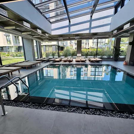 דירה Pool View Azur Deluxe & *