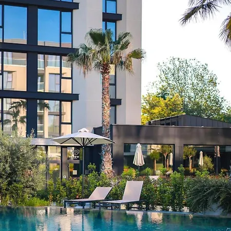 Pool View Azur Deluxe & Daire *