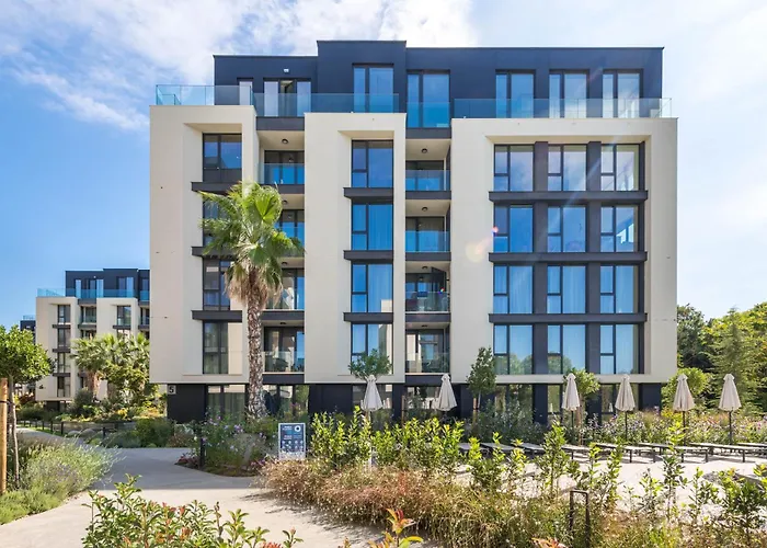 Pool View Azur Deluxe Resort&spa Appartement Varna